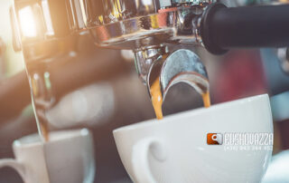 bares de presión en un café